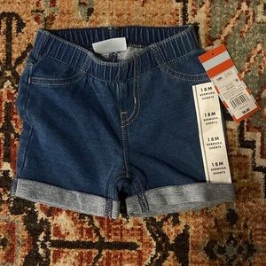 Cat & Jack pull on Bermuda shorts sizes 18M and 5T.
